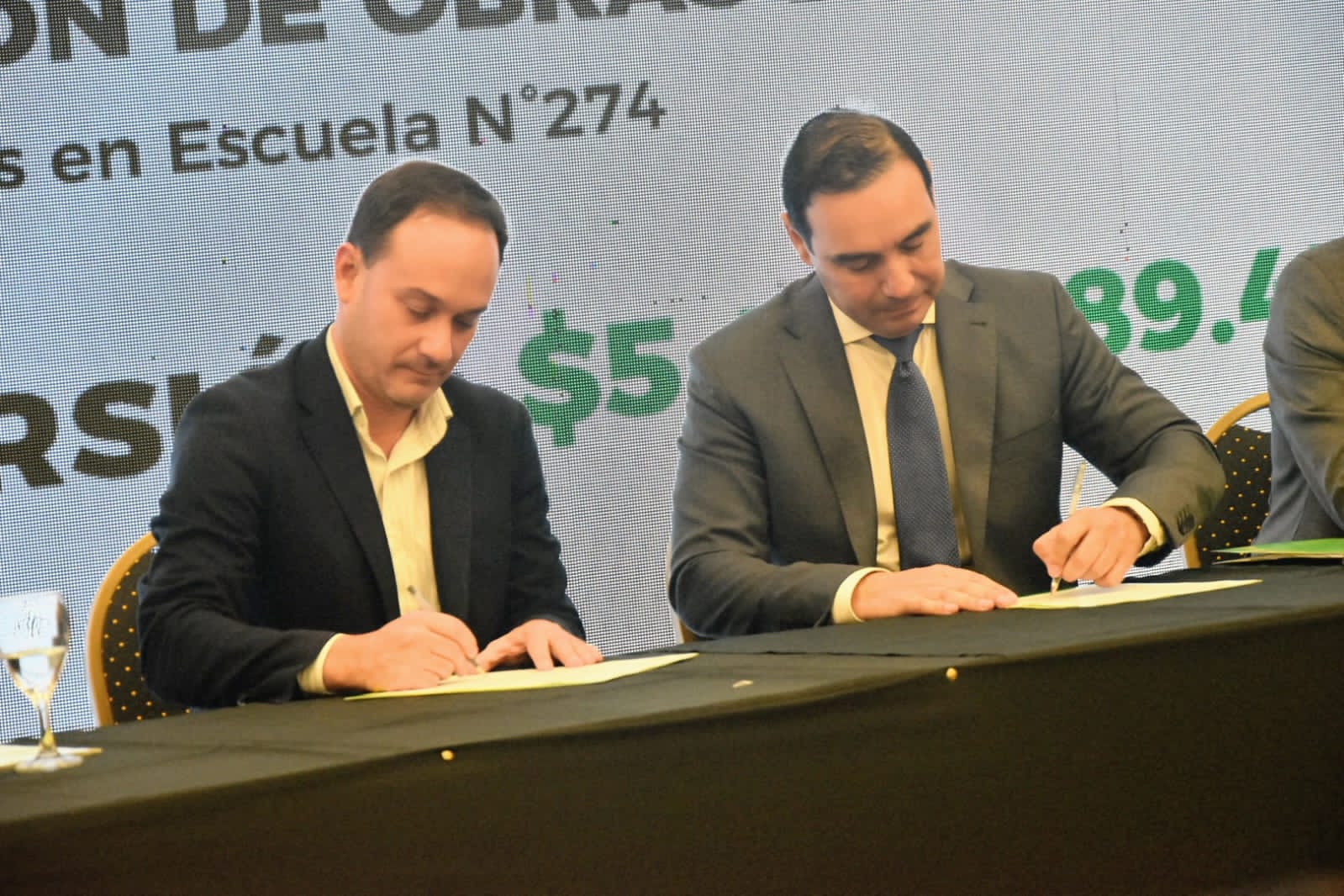 INTENDENTE HORMAECHEA FIRMO CONVENIO DE EJECUCIÓN DE OBRAS POR MÁS DE 5 MIL MILLONES DE PESOS PARA GOYA