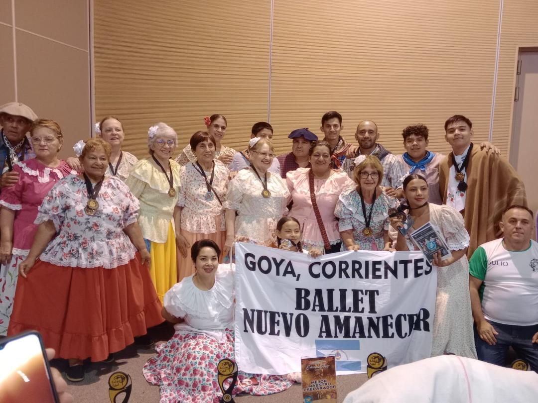 Director Raúl Chávez: BALLETS DE GOYA GALARDONADOS EN CERTAMEN DE DANZA EN ENTRE RÍOS