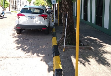MUNICIPALIDAD DE GOYA INTENSIFICA LABORES DE DEMARCACIÓN VIAL PARA MEJORAR LA SEGURIDAD EN ESTACIONAMIENTOS