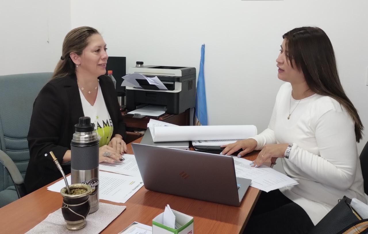 DESARROLLO SOCIAL: La delegada mantuvo reunión con Técnica en Agroindustria para elaborar propuestas sobre Seguridad Alimentaria