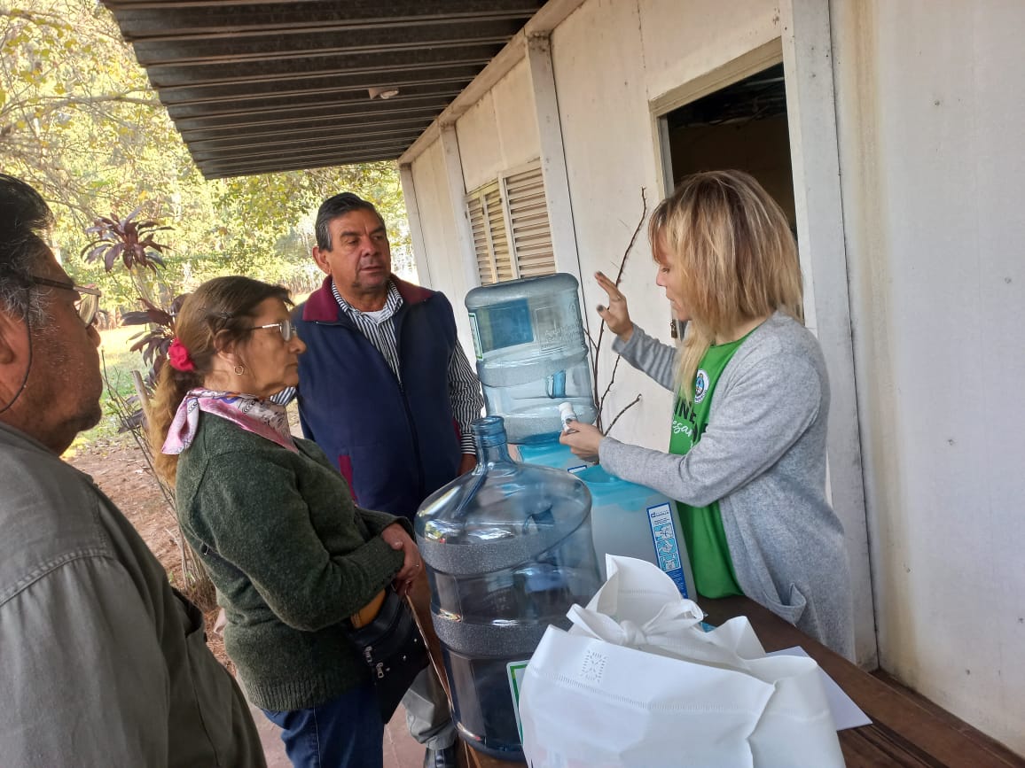 30 FAMILIAS RURALES DE GOYA RECIBIERON COMIDA Y ATENCION MEDICA
