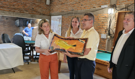 Integración binacional entre comunidades hermanas de Argentina y Paraguay