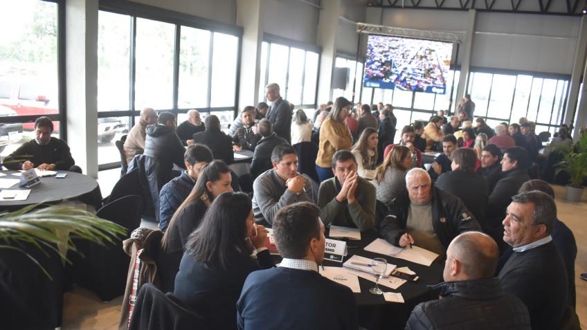 Secretaría de Industria: CON EL MUNICIPIO DE INTERMEDIARIO, EMPRESARIOS LOCALES AGUARDAN NUEVA MISIÓN COMERCIAL A SANTA FE