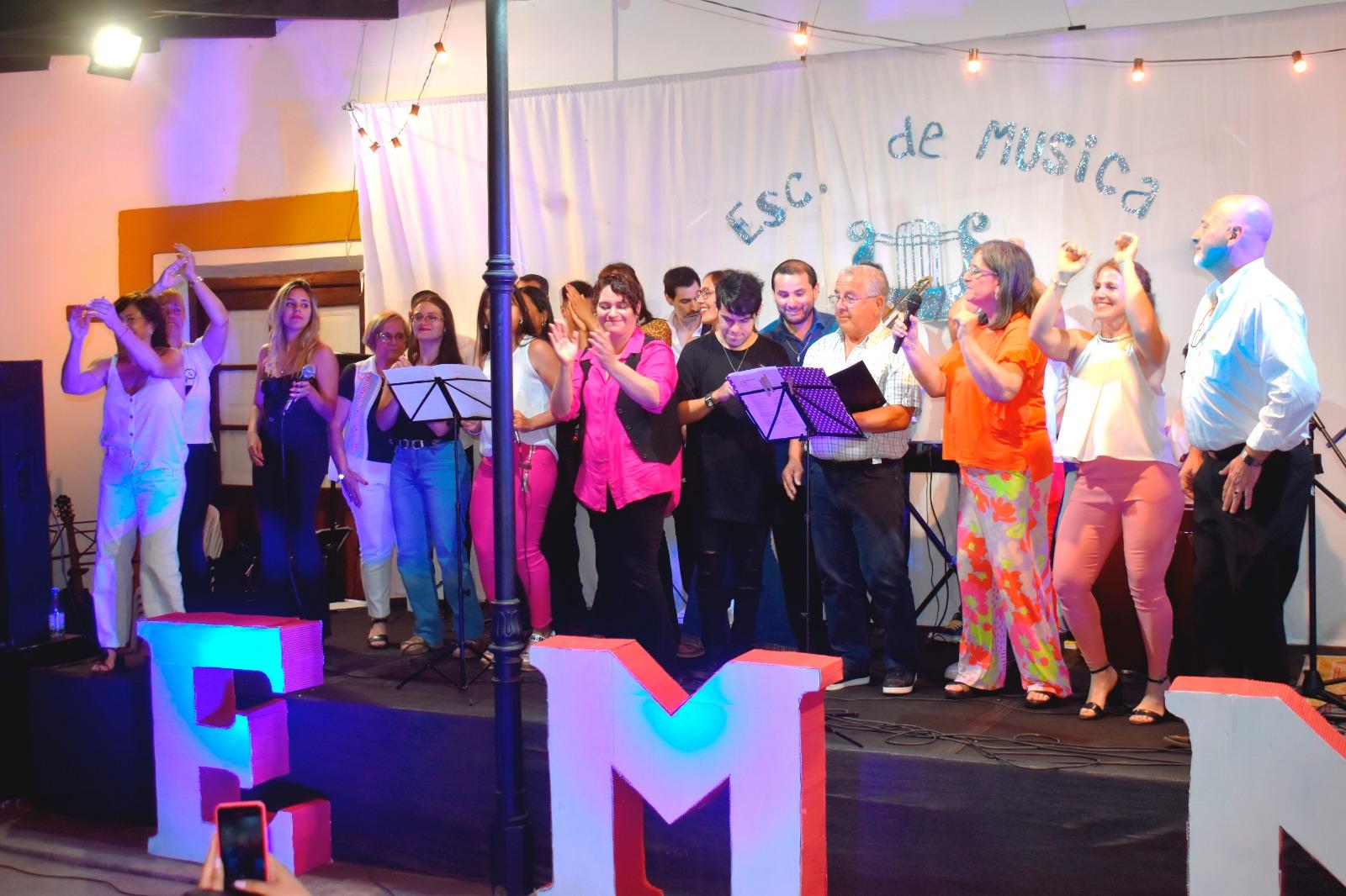 CON BRILLANTE CONCIERTO, LA ESCUELA MUNICIPAL DE MÚSICA CULMINÓ AÑO ACADÉMICO