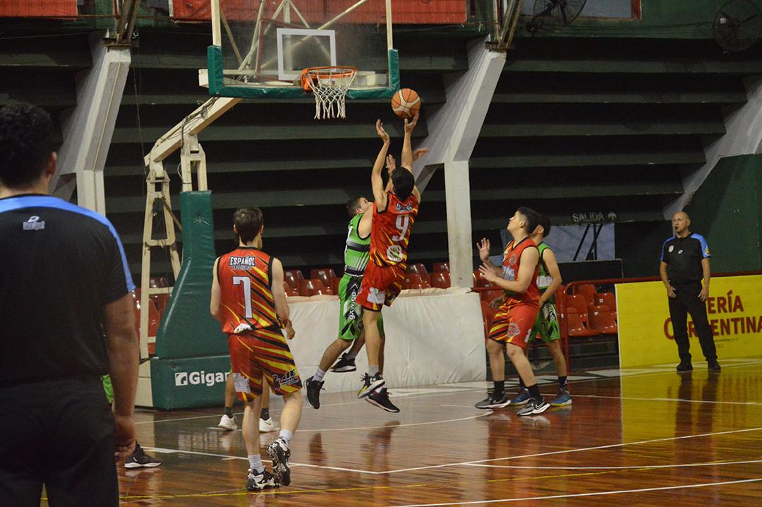 TRIUNFOS DE ESTRADA Y UNION BLANCO EN PRIMERA DIVISIÓN.