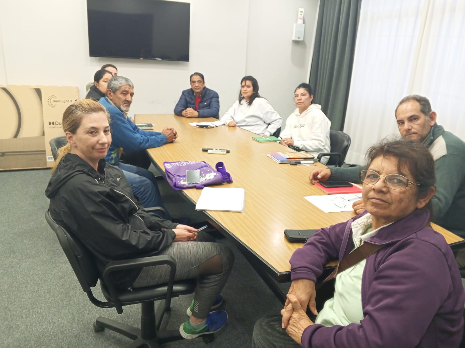 REUNIÓN ORGANIZATIVA DE LA EXPO SURUBÍ Y ENTREGA DE HERRAMIENTAS A EMPRENDEDORES GOYANOS