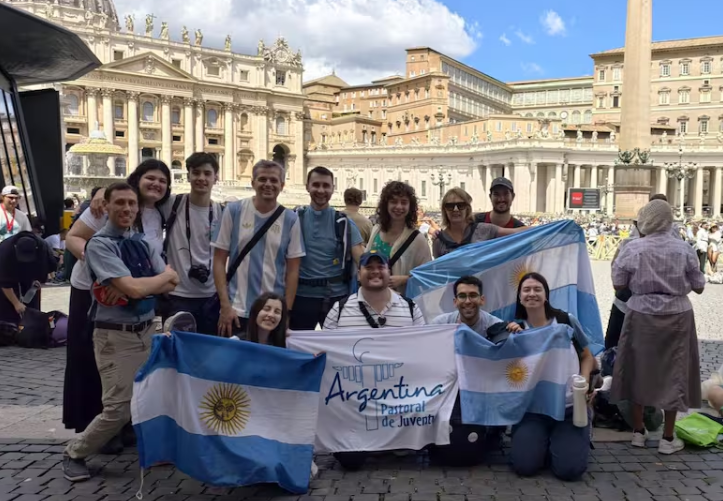 NAHUEL BERBERE DE GOYA PARTICIPA DEL JUBILEO DE LA JUVENTUD EN ROMA