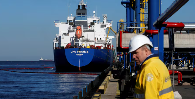 Irán anunció la reapertura total del estrecho de Ormuz