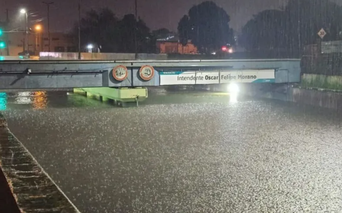 Desastre en la Provincia de Bs As: ya son más de mil los evacuados por las inundaciones