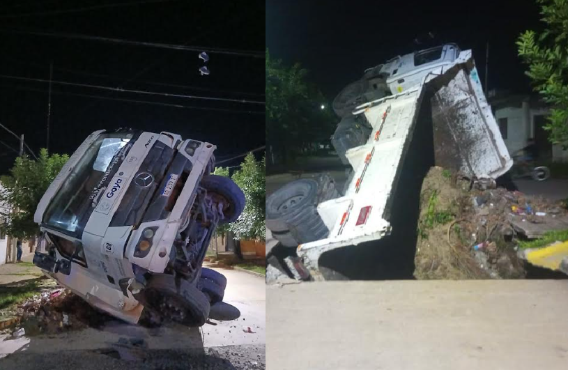 CAMIÓN DE SERVICIOS SE HUNDIÓ POR ROTURA CAÑO DE RED CLOACAL