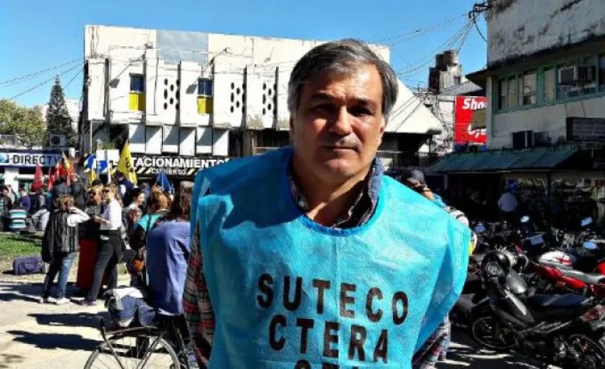 Fernando Ramírez del SUTECO critica al gobierno nacional y lo tilda de 'salvajes unitarios' en medio del paro nacional docente