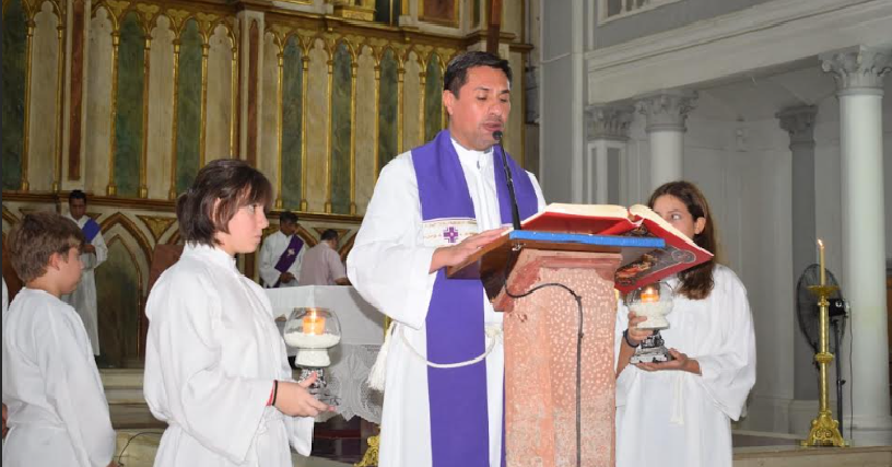 EL PADRE ARIEL GIMENEZ INVITA A LA CELEBRACIÓN COMUNITARIA DE LA RECONCILIACIÓN 