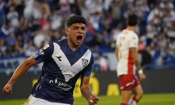 Vélez le ganó 2-0 a Huracán y es campeón del fútbol argentino