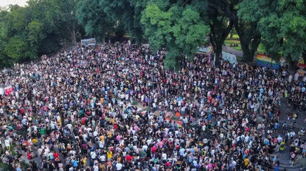 Tras el discurso "antiwoke" de Milei, la asamblea antifascista LGBTIQ+ fue contundente