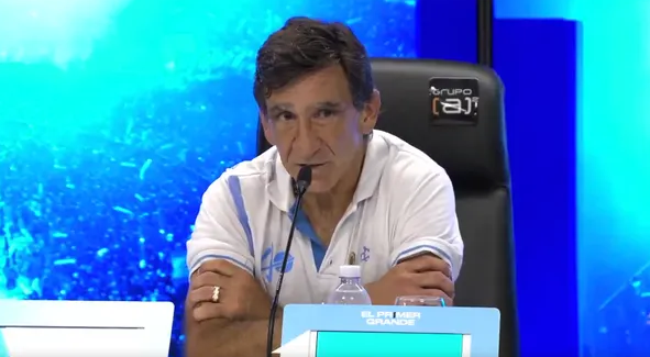 Gustavo Costas habló tras los "llantos" de Cascini y Gago: "Pensé que iba a ser más difícil el partido"
