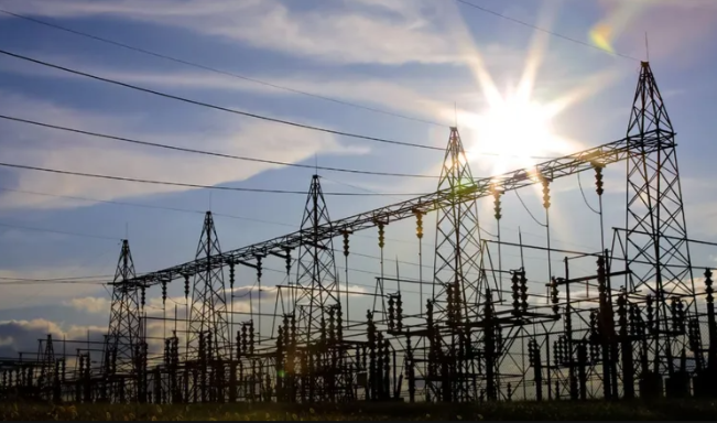 Milei disolvió otro fondo fiduciario: ya no invertirá en obras de transporte eléctrico