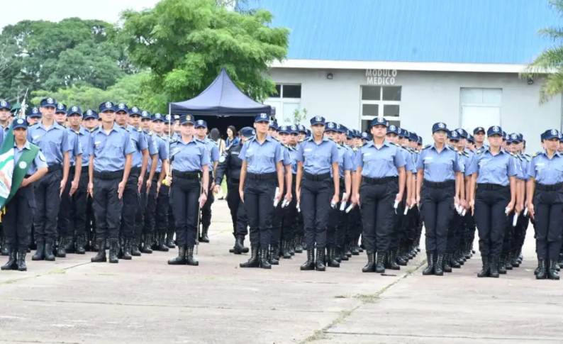 Abrió la inscripción a la Policía de Corrientes: los límites de edad y el requisito clave de no tener tatuajes