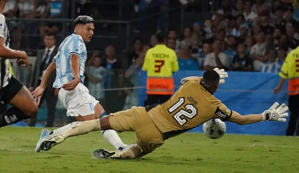 Racing busca la gloria en Brasil ante Botafogo por la Recopa