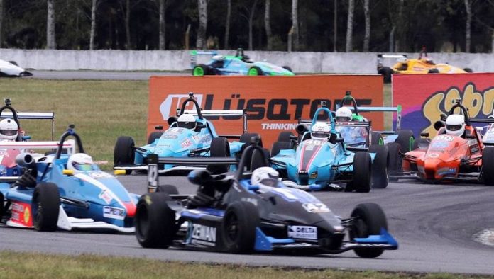 DANTE MOREIRA DESTACA CON UN BRILLANTE CUARTO PUESTO EN LA ÚLTIMA FECHA DE LA FÓRMULA 3 METROPOLITANA