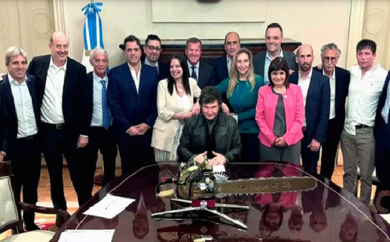 Uno por uno: cómo quedó el nuevo Gabinete de Javier Milei tras los recientes cambios