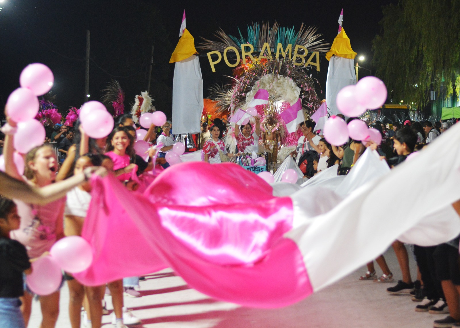 PORAMBÁ VUELVE A FLORECER EN GOYA Y SE CONSAGRA CAMPEONA DEL CARNAVAL 2026
