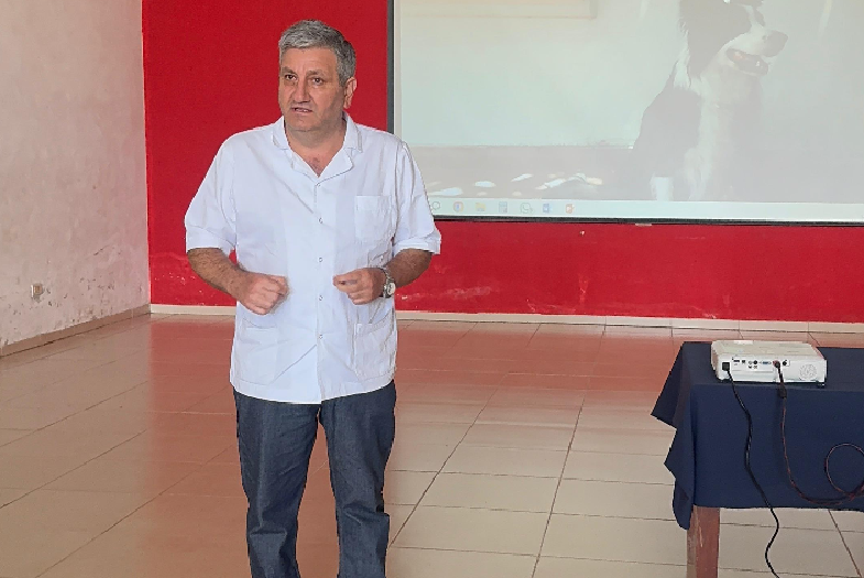 CAPACITACIÓN EN MANIPULACIÓN DE ALIMENTOS