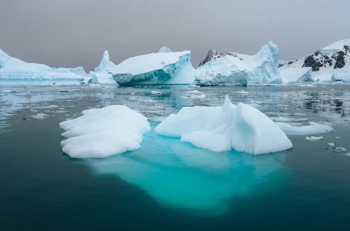 La Antártida perdió un pedazo de hielo del tamaño de la Argentina y está en su nivel más bajo en 45 años