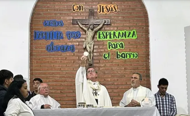 Viernes Santo: fuerte reclamo de la Iglesia por la situación que atraviesan los jubilados
