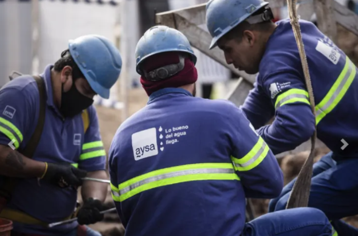 El Gobierno inició el proceso de privatización de AySA