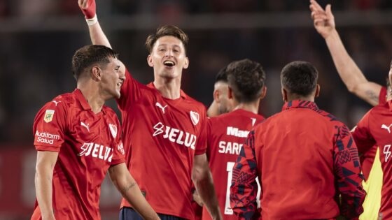 Independiente le ganó 2-1 a Atlético Tucumán, se acerca a River en la Copa de la Liga y se salvó del descenso