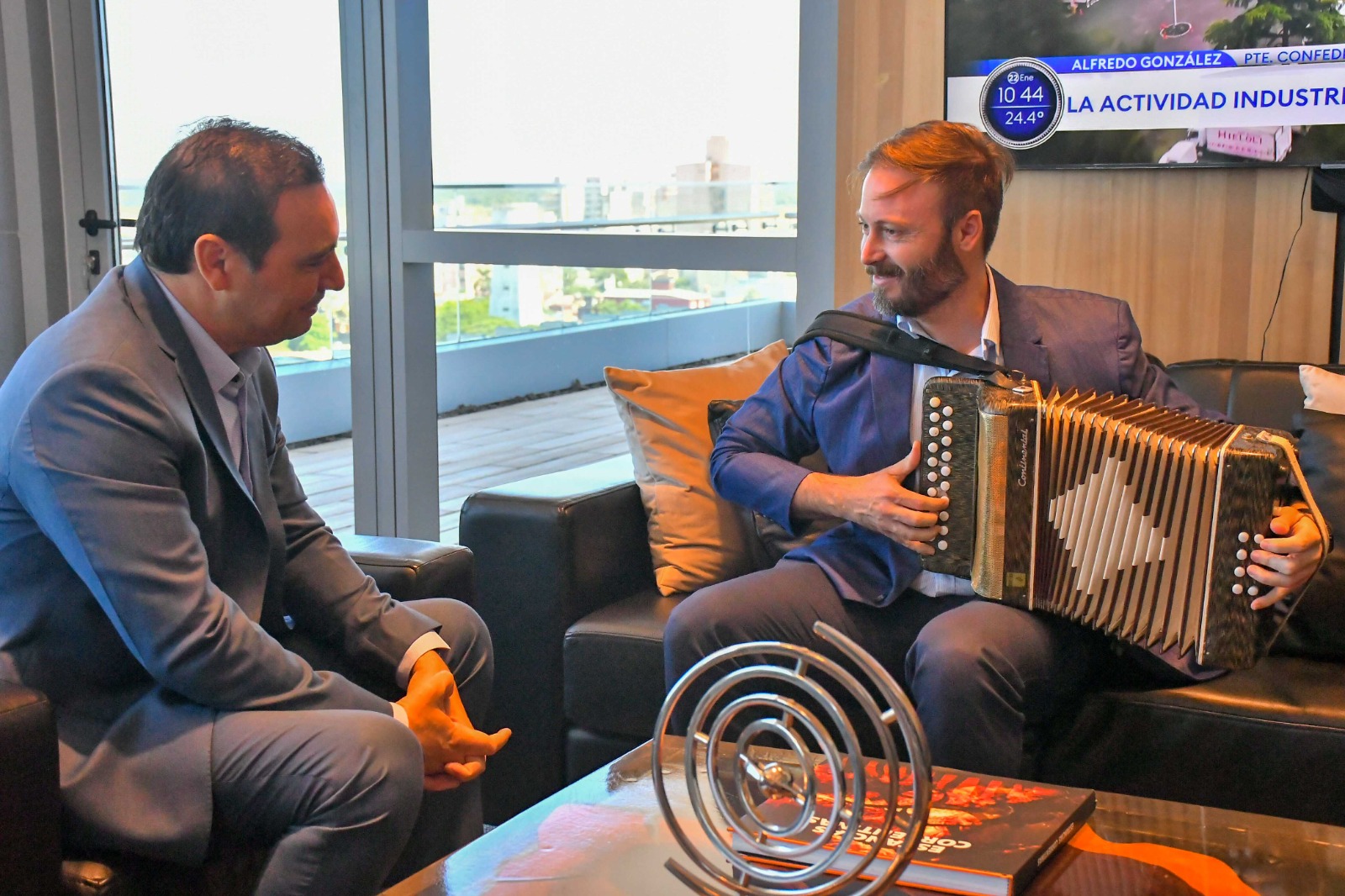 Valdés recibió al intendente de Concordia para compartir experiencias y delinear políticas públicas para la región