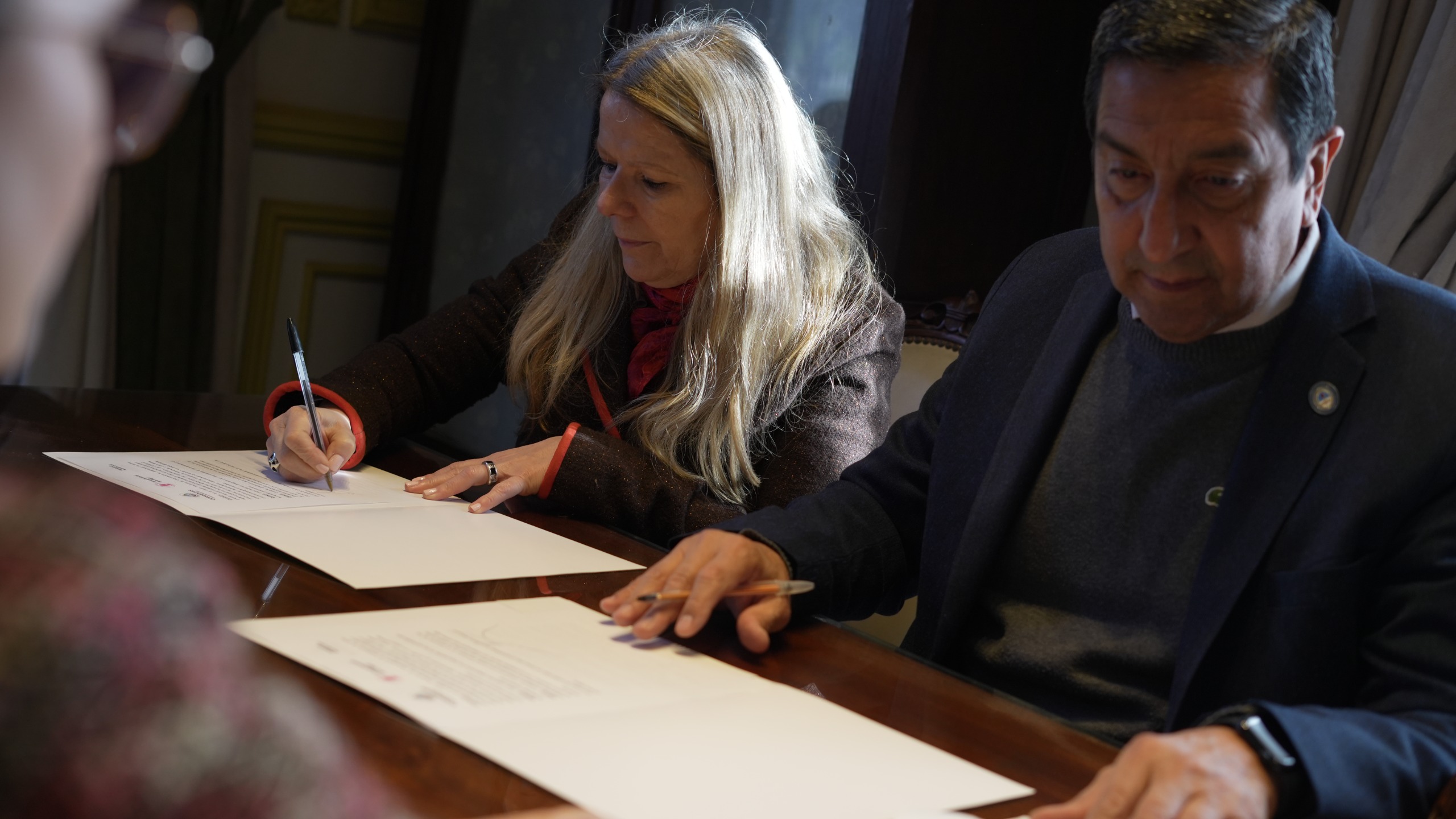  ARTICULACIÓN ENTRE ÁREAS EN MATERIA DE GÉNERO El Ministerio de Seguridad y el Consejo Provincial de la Mujer firmaron un convenio para la capacitación de las fuerzas de seguridad