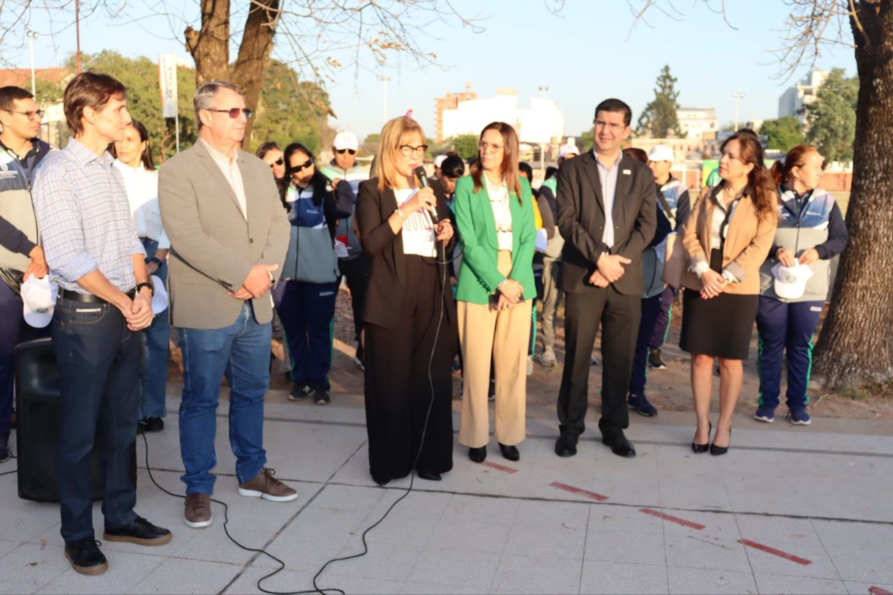  LANZAMIENTO DE LA COMPETENCIA DE ATLETISMO CONVENCIONAL