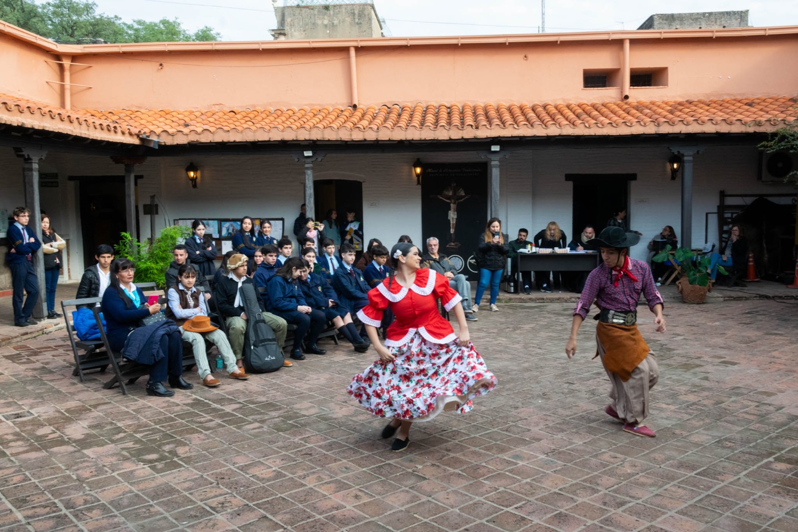 CERTAMEN PROVINCIAL SE ABRE LA CONVOCATORIA PARA LOS JUEGOS CULTURALES CORRENTINOS 2024