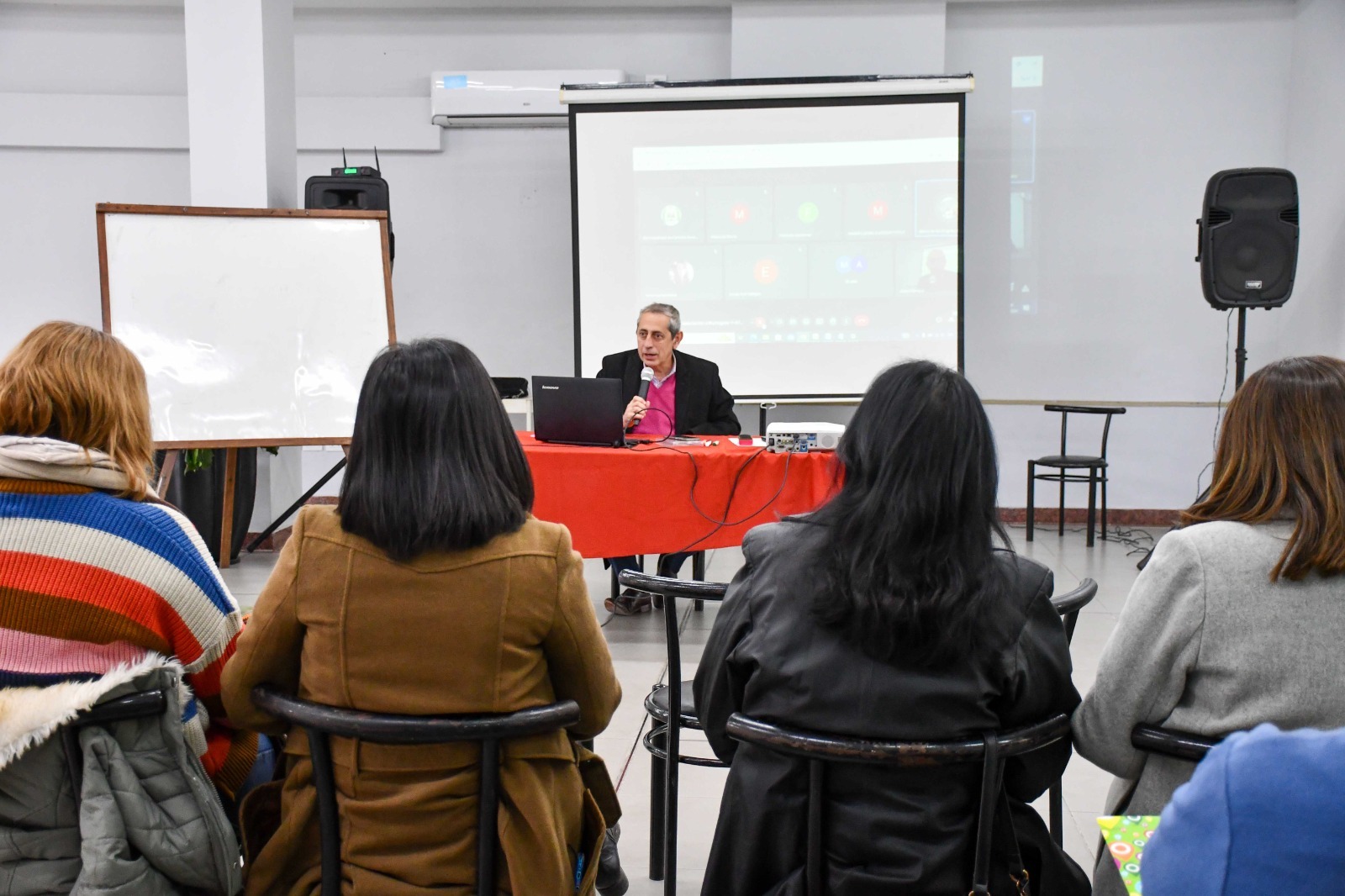 ADMINISTRACIÓN DE RECURSOS PÚBLICOS: PROVINCIA MANTIENE LA CAPACITACIÓN A ÁREAS ECONÓMICAS DE MUNICIPIOS