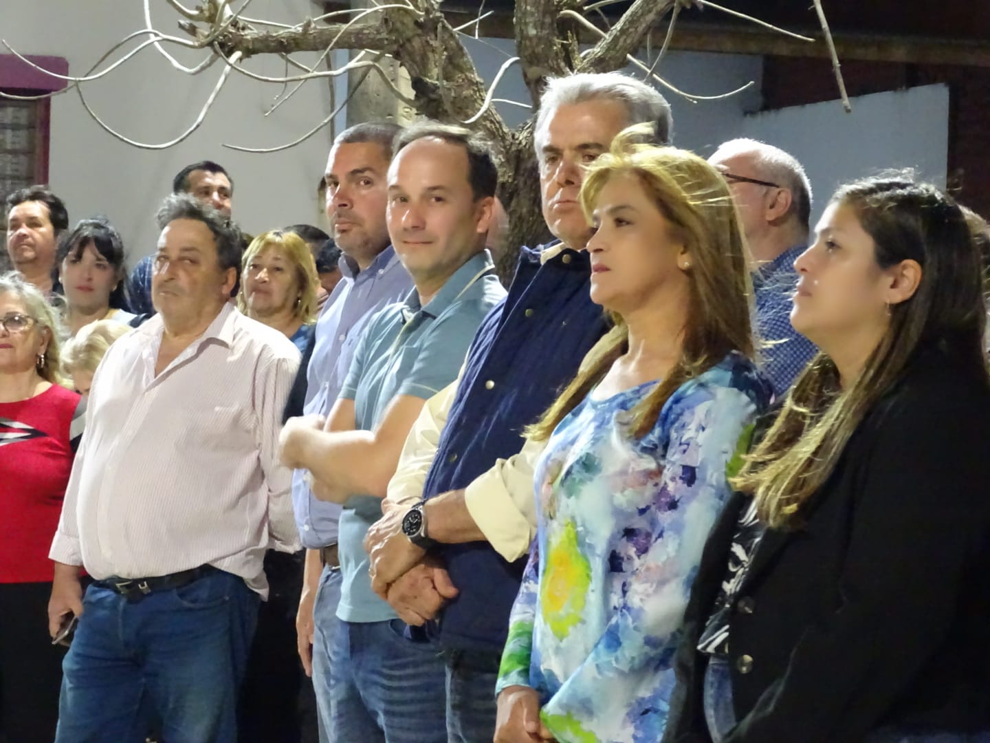  OTRO LOGRO DEL TRABAJO DE VECINOS Y MUNICIPALIDAD: INAUGURARON 200 METROS DE PAVIMENTO EN CALLE CAUTIVAS ARGENTINAS