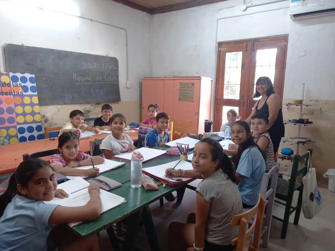 INICIARON LAS CLASES EN LA ESCUELA MUNICIPAL DE ARTES PLÁSTICAS PROF. JUSTO GUTIÉRREZ