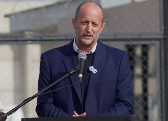 Insaurralde renunció a su candidatura en Lomas de Zamora