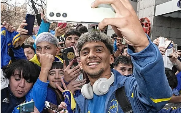 Fin de la novela: Cristian Medina ejecutó la cláusula y se va de Boca