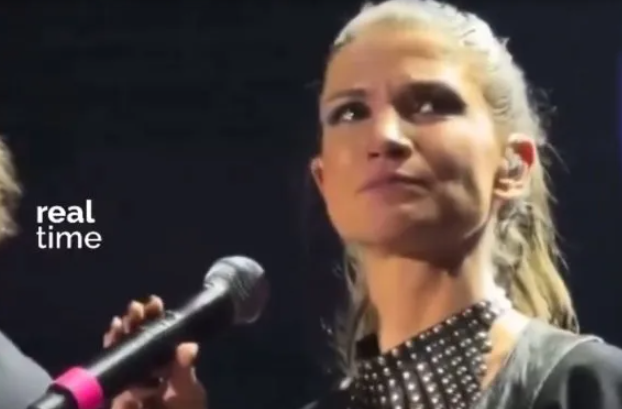 Camila Bordonaba rompió en llanto en el primer show de la vuelta de "Erre Way"