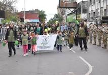 DÍA DE LOS JARDINES DE INFANTES: DESFILE DE TERNURA Y ALEGRÍA POR LAS CALLES DE NUESTRA CIUDAD