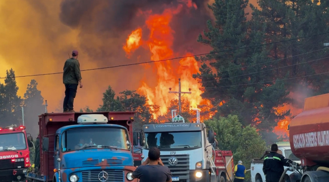 Un alivio en El Bolsón: cuatro de los seis focos de incendios activos entraron en fase de enfriamiento