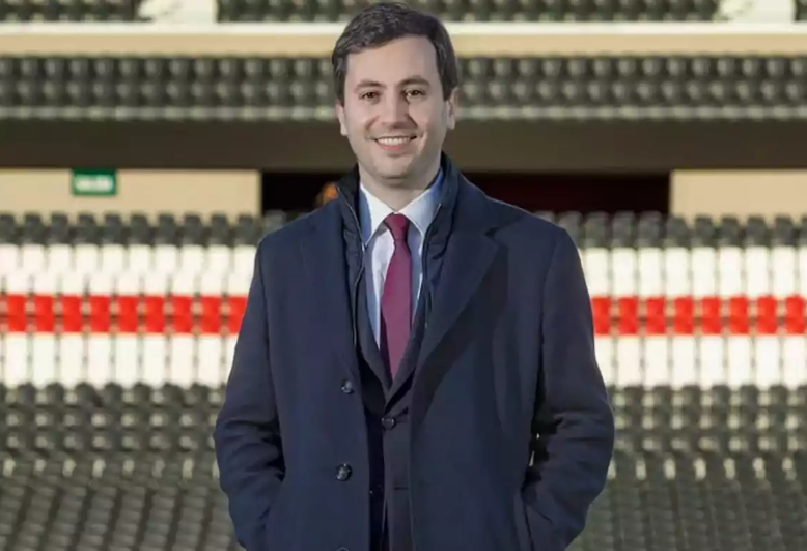 STEFANO DI CARLO ASUMIÓ COMO NUEVO PRESIDENTE DE RIVER Y CUESTIONÓ A GALLARDO