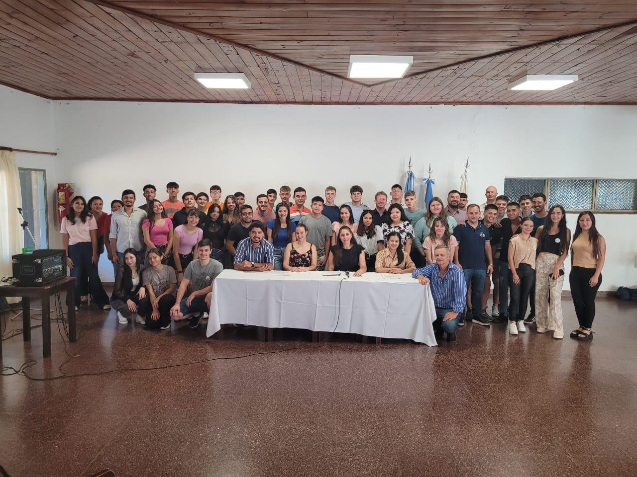 Jóvenes cooperativistas de Corrientes y otras provincias se reunieron en Colonia Liebig