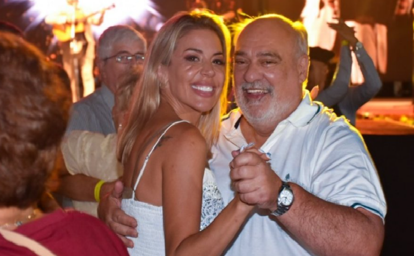 Mburucuyá: Ricardo Colombi reapareció y hasta bailó con Virginia Gallardo