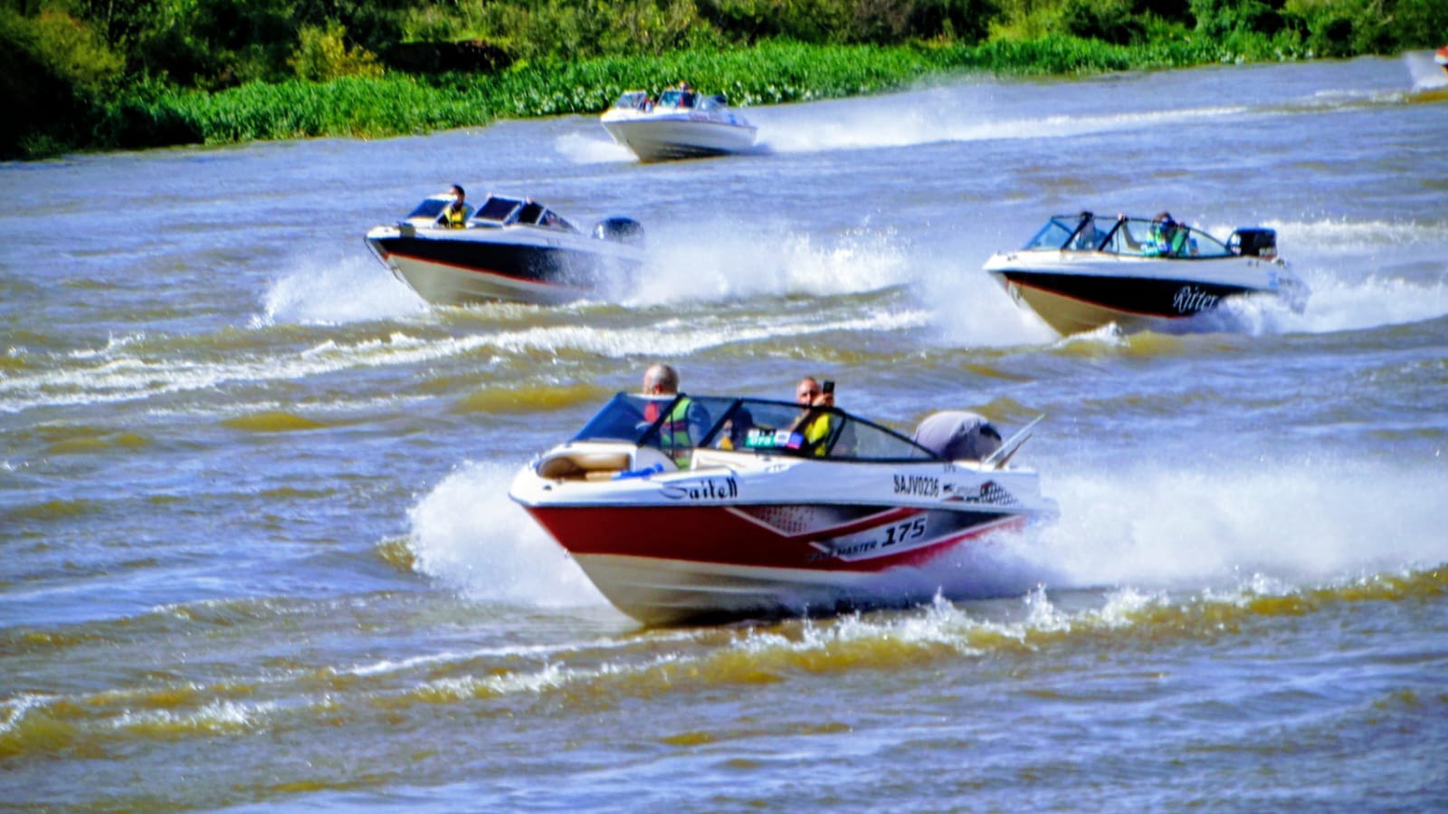 GRAN ARRANQUE DEL CONCURSO DE PESCA "LA PREVIA"