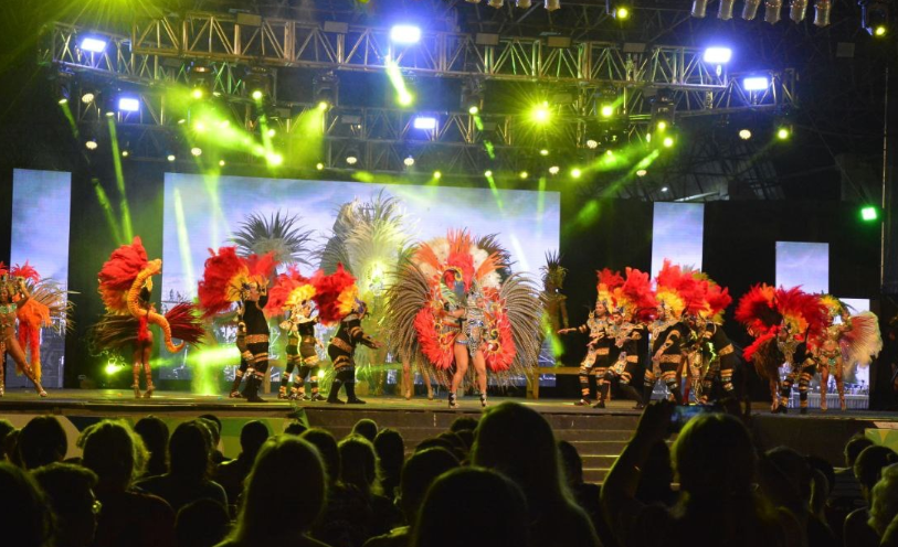 Los Carnavales Correntinos trasladan su brillo al Anfiteatro Cocomarola