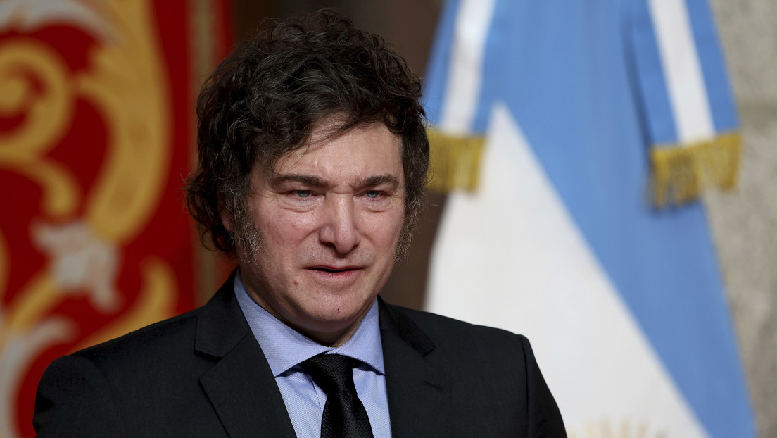 MILEI ACUSA A SENADORES DE "TRAICIÓN AL PUEBLO ARGENTINO"