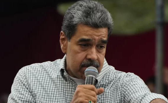La Justicia argentina ordenó la captura de Nicolás Maduro y de Diosdado Cabello por delitos de lesa humanidad