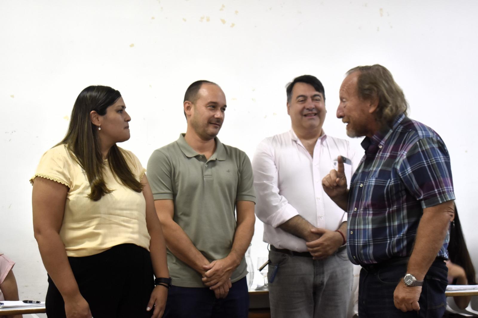 SEMINARIO TALLER DE TESIS: MAESTRIA EN GESTION Y ASESORAMIENTO PEDAGÓGICO EN ORGANIZACIONES EDUCATIVAS